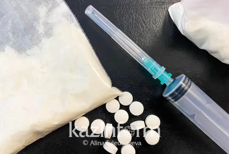 Каракат Абден подняла проблему синтетических наркотиков