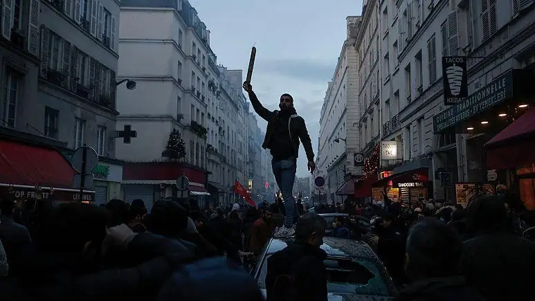 Вооруженное нападение в Париже: три человека погибли