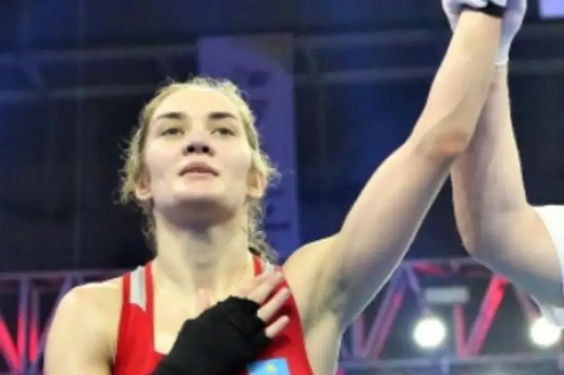 Казахстан одержал четвертую подряд победу на женском чемпионате мира по боксу