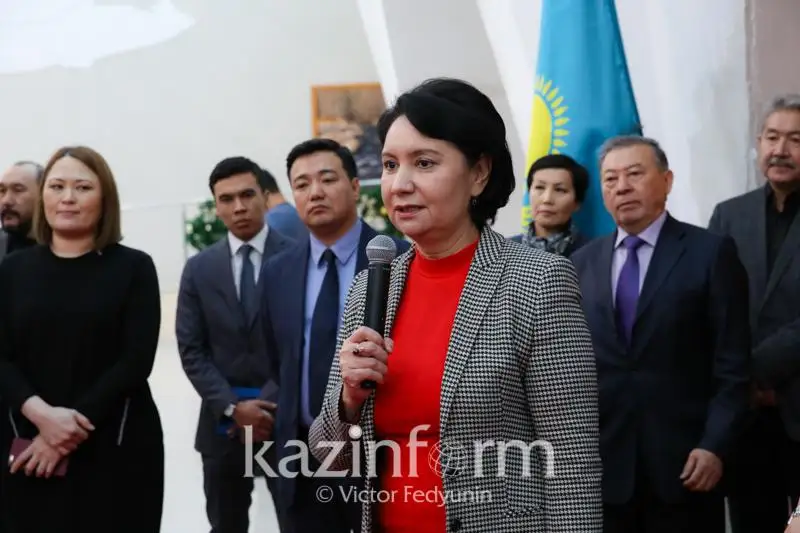 «قازاقستاننىڭ ەڭبەك سىڭىرگەن ۇستازى» ماراپاتىن تاعايىنداۋ اشىق بولۋى ءتيىس - گۇلشارا ءابدىقالىقوۆا