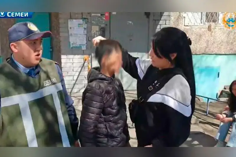 Semeıde habar-osharsyz ketken 14 jasar bala tabyldy