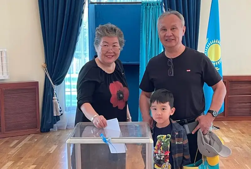 Bishkektegi qazaqstandyqtar daýys berip jatyr