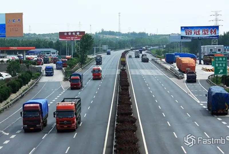 Современная государственная сеть автодорог будет создана в Китае к 2035 году