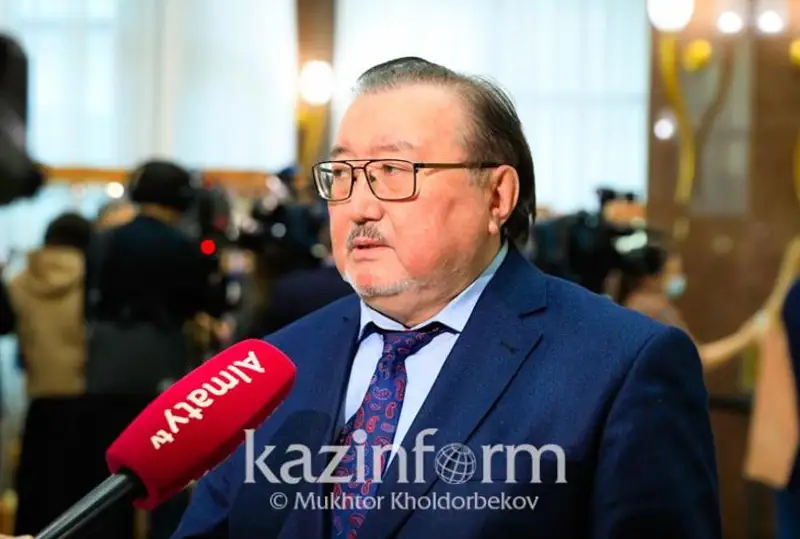 Ulyqbek Esdáýlet Joldaý týraly: Halyqqa durys túsinidirý jumystaryn júrgizý kerek