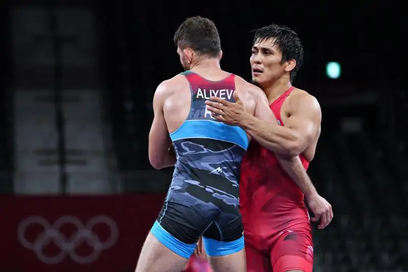 توكيو-2020: بۇگىنگى جارىستى جەڭىسپەن باستاعان ەكى بالۋاندا ۇتىلىپ قالدى