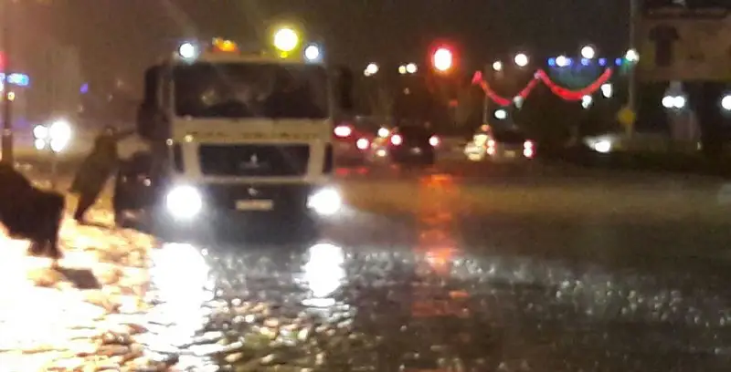 Толассыз жауған жаңбырдан Ақтау көшелерін су басты