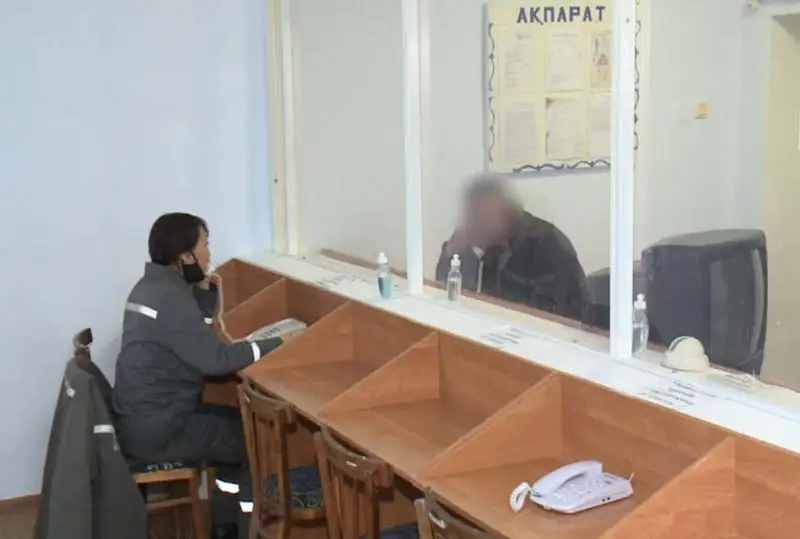 SQO túrmesinde jazasyn ótep jatqan áıeldi týystary 20 jyldan beri óldige sanaǵan