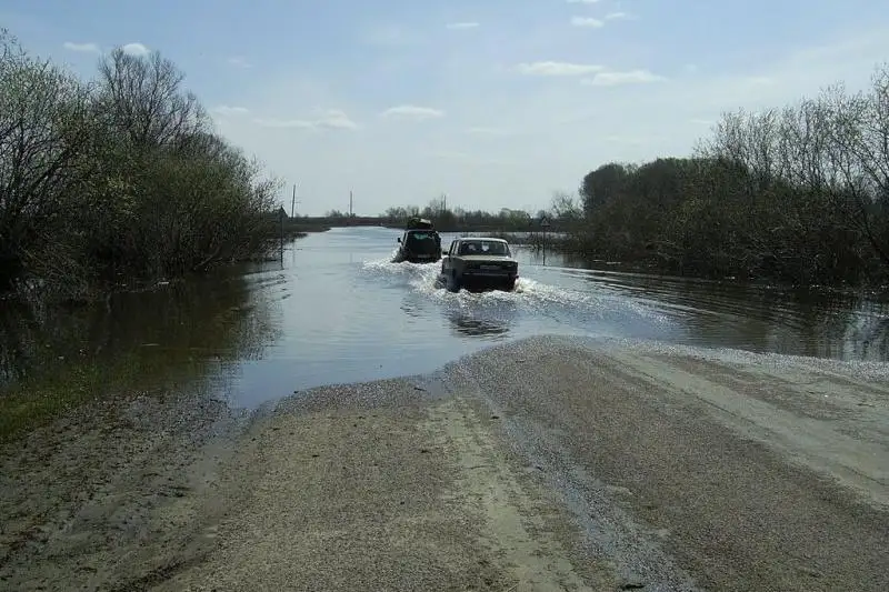 Ряд дорог закрыт из-за паводка в Актюбинской области