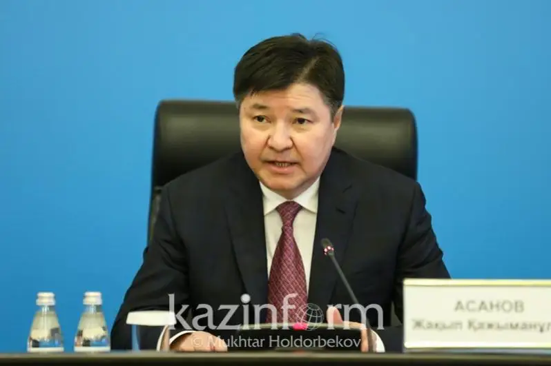 Жакип Асанов освобожден от должности председателя Верховного суда РК