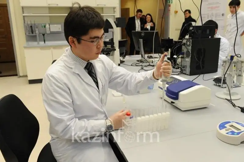 «جاس عالىم» جوباسى اياسىندا زەرتتەۋ جۇرگىزۋگە 1 مىڭ گرانت بولىنەدى