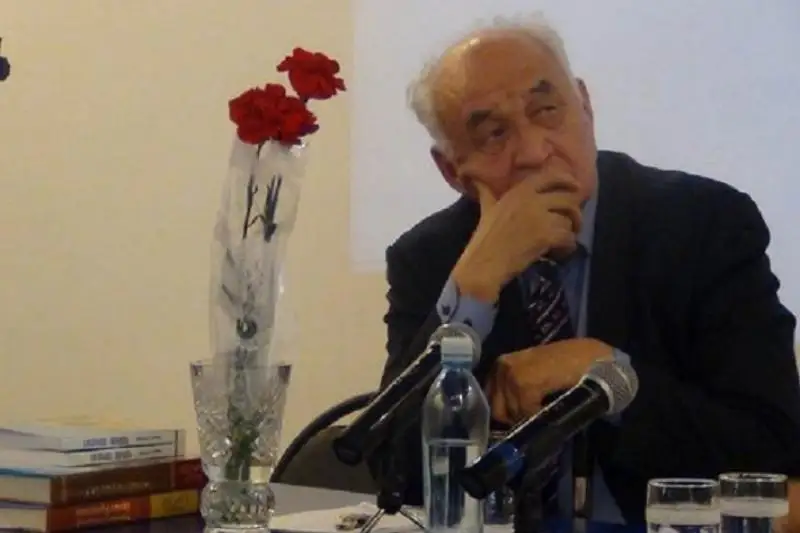 كولبينگە ەسكەرتپەي پوليگوندى جابۋعا ءبىرىنشى قادام جاساعان - كەشىرىم بوزتايەۆ