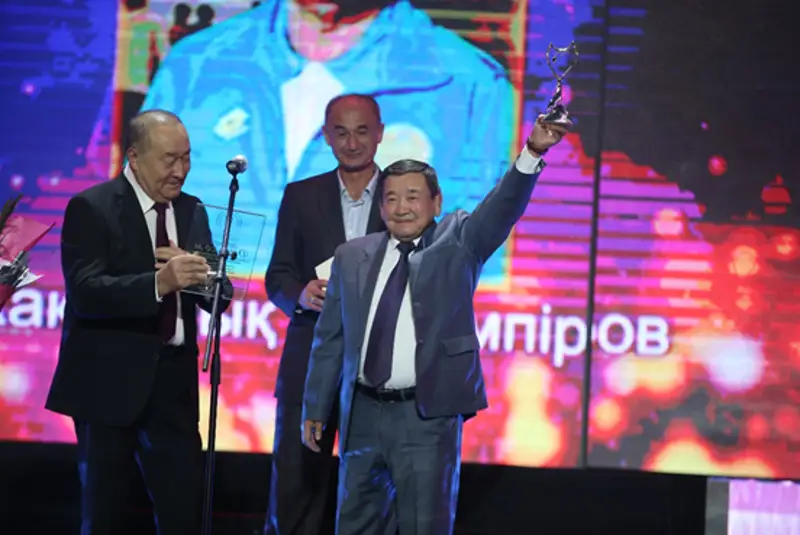 Қазақстандық спортшылардың қайсысы жомарттығымен көзге түсіп жүр?