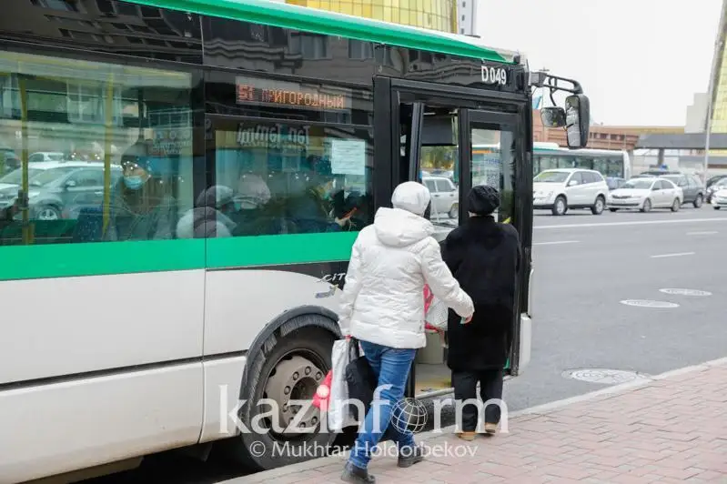 ەلوردادا 170 مىڭعا جۋىق جولاۋشى قوعامدىق كولىك اقىسىن تولەمەي جۇرگەن