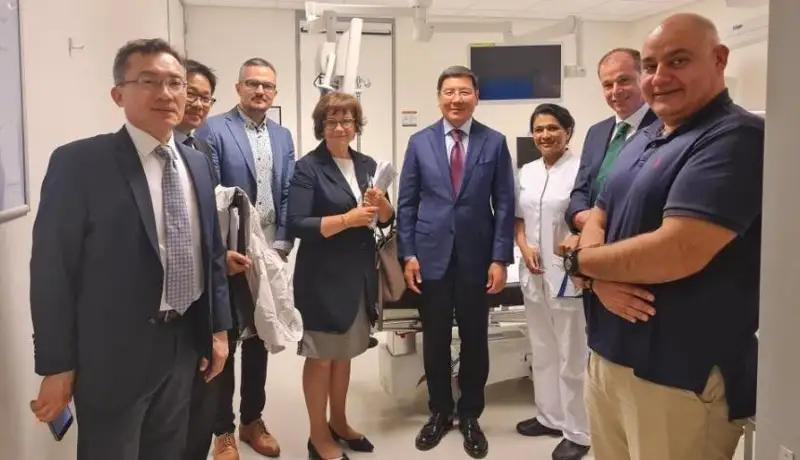 Казахстанские студенты смогут обучаться в крупнейшем медцентре Нидерландов