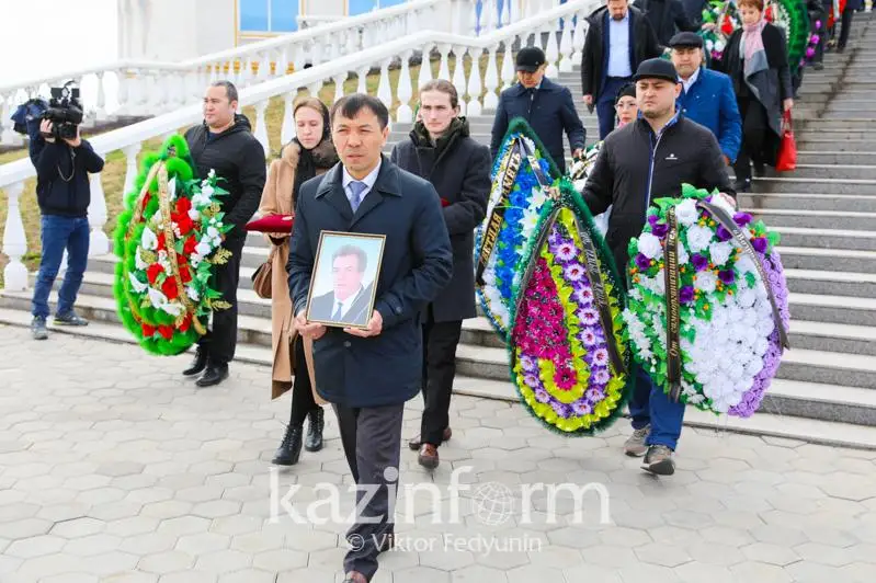Прошло прощание с известным профессором Виктором Зайбертом