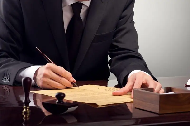 О нарушениях гарантии адвокатской деятельности рассказала эксперт