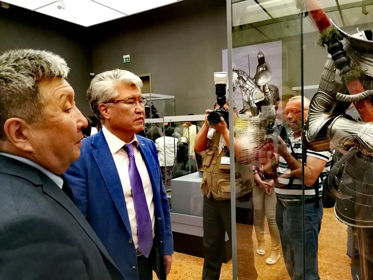 Астанада көне қару-жарақ көрмесі ашылды