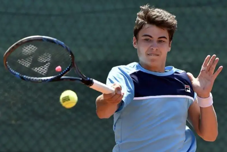 قازاقستاندىق تەننيسشى بۋحارەستەگى تۋرنيردىڭ چەمپيونى اتاندى