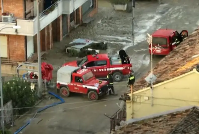 Жертвами наводнения на востоке Италии стали 10 человек