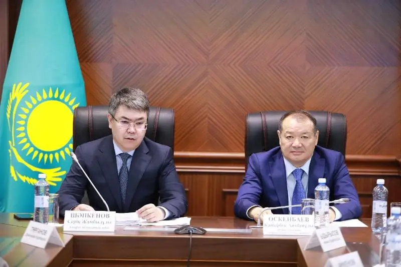 Завершить строительство проблемных ЖК в Атырау по примеру Нур-Султана предложил Каирбек Ускенбаев