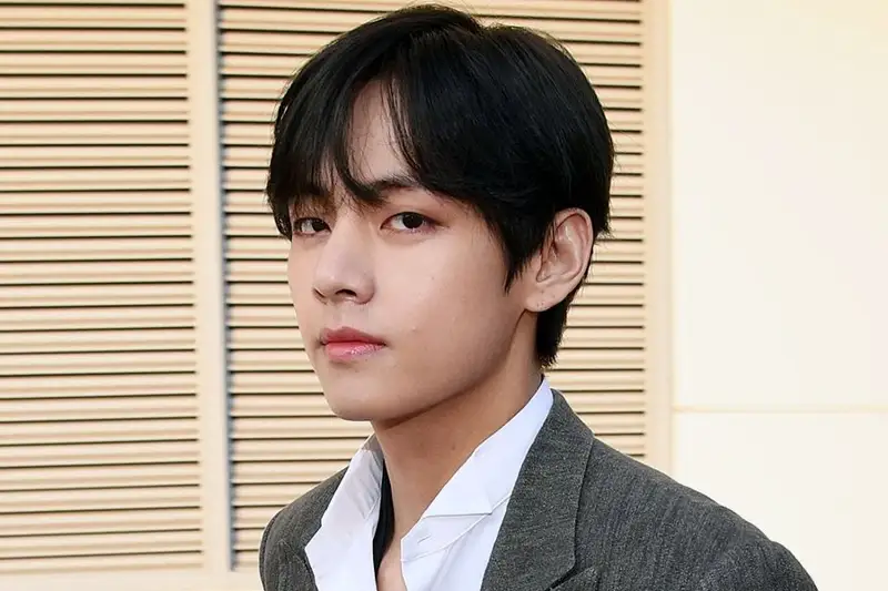 الەمنىڭ ەڭ سىمباتتى جىگىتى بەلگىلى بولدى