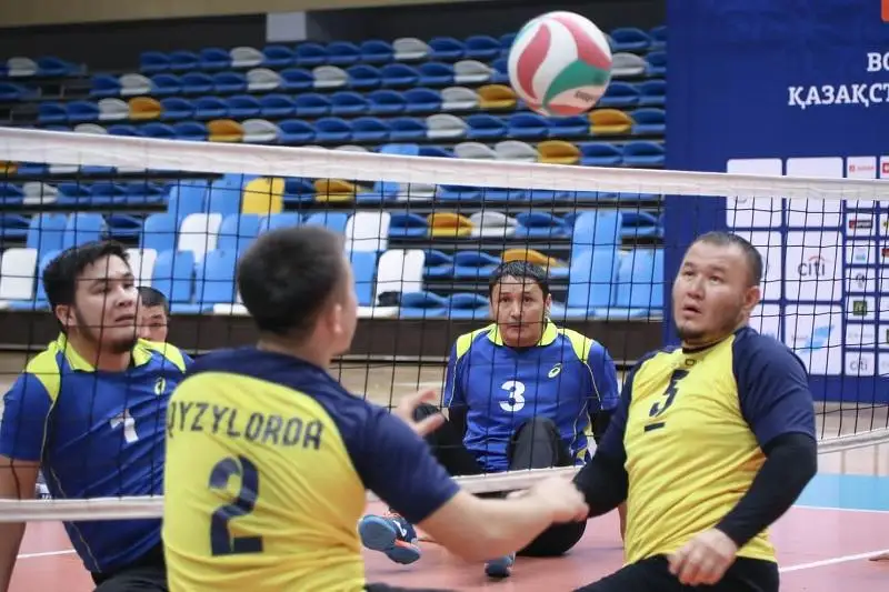 Определены победители чемпионата Казахстана по волейболу сидя