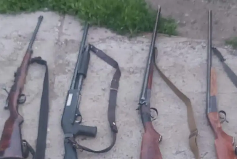 Арсенал незарегистрированного оружия изъяли у актюбинского сельчанина