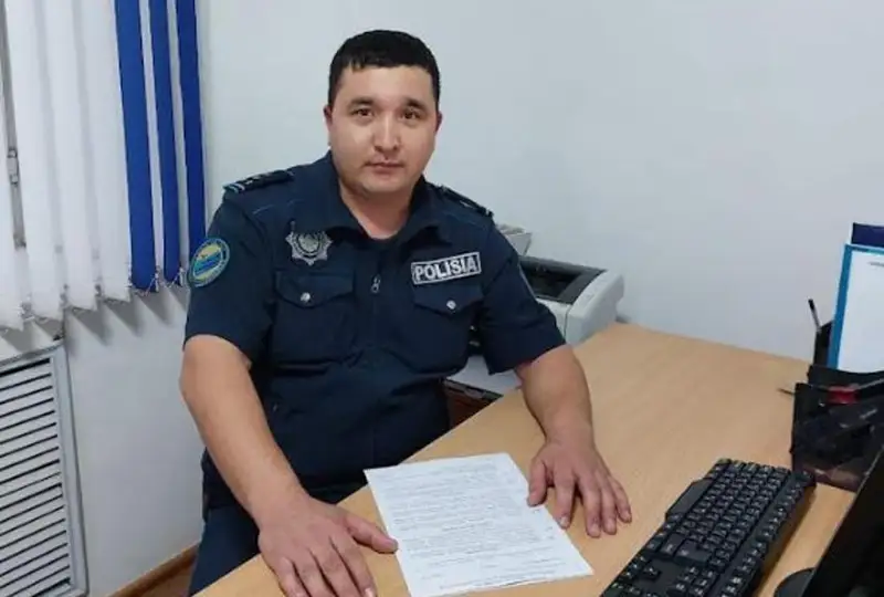 Полицейский помог спасти жизнь полуторагодовалому малышу из Кокшетау