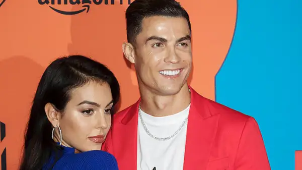 كريشتيانۋ رونالدۋ ماروككودا جاسىرىن ۇيلەندى