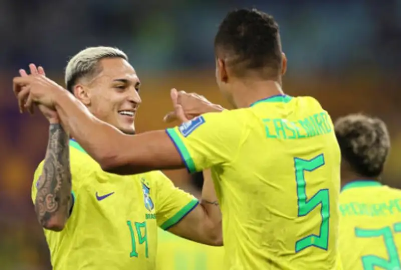 Fýtbol: Ońtústik Koreıa-Brazılııa quramalary 26-márte kezdesedi