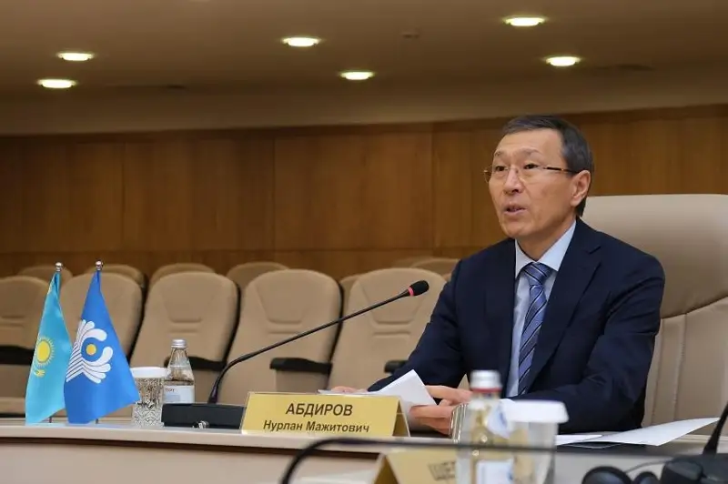 Председатель ЦИК РК встретился с группой наблюдателей от МПА СНГ