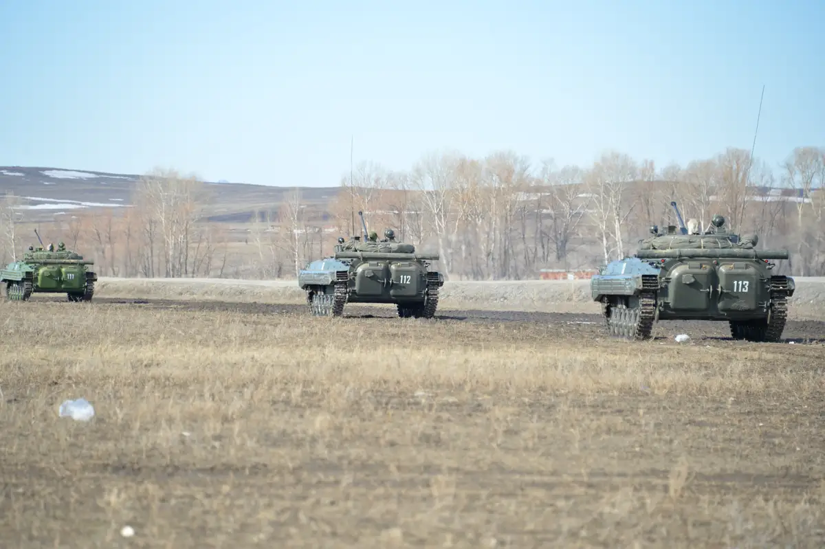 Әскери бөлімдерде қысқы оқыту кезеңі бойынша тексеру аяқталды