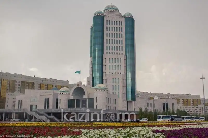 Senat energııa únemdeý týraly zań jobasyn Májiliske keri qaıtardy