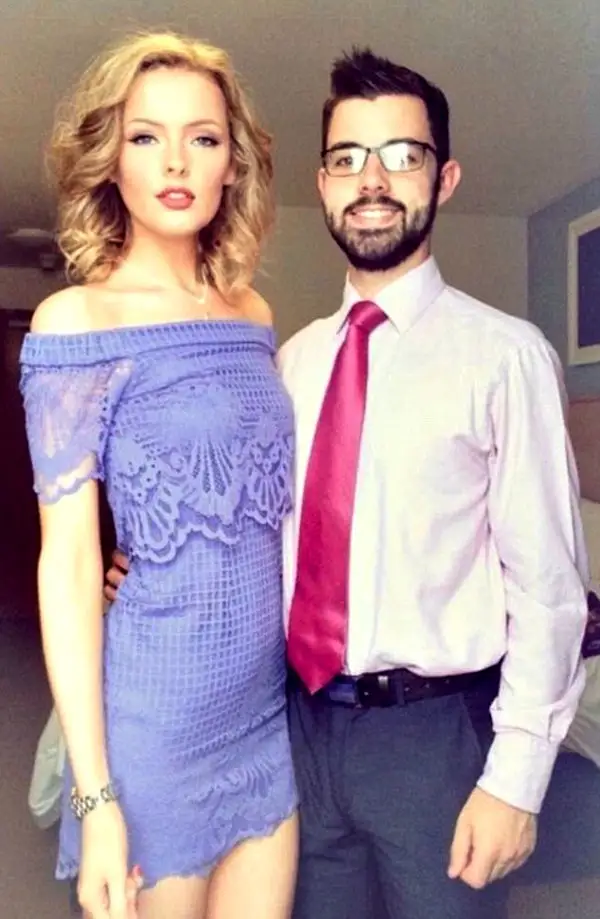 3AADA09900000578-0-image-m-6_1480373398070