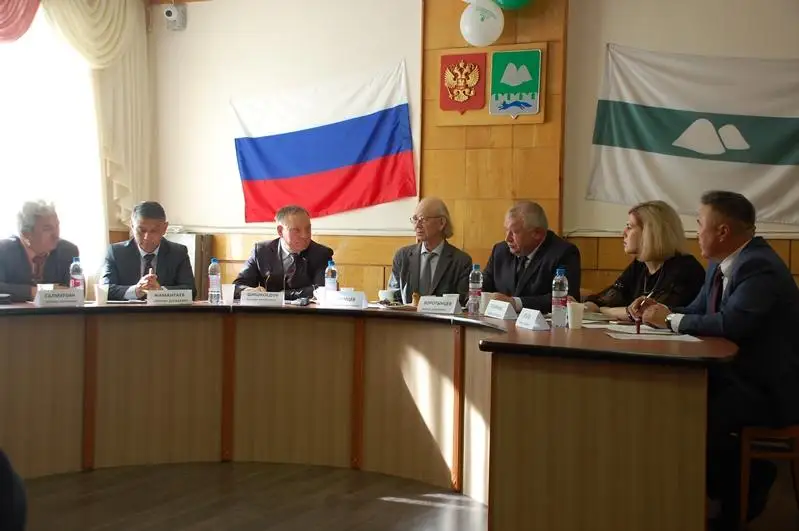 رەسەيدەگى قورعان وبلىسىنىڭ ماكۋشين اۋدانىندا العاشقى قازاق سىنىبى اشىلدى