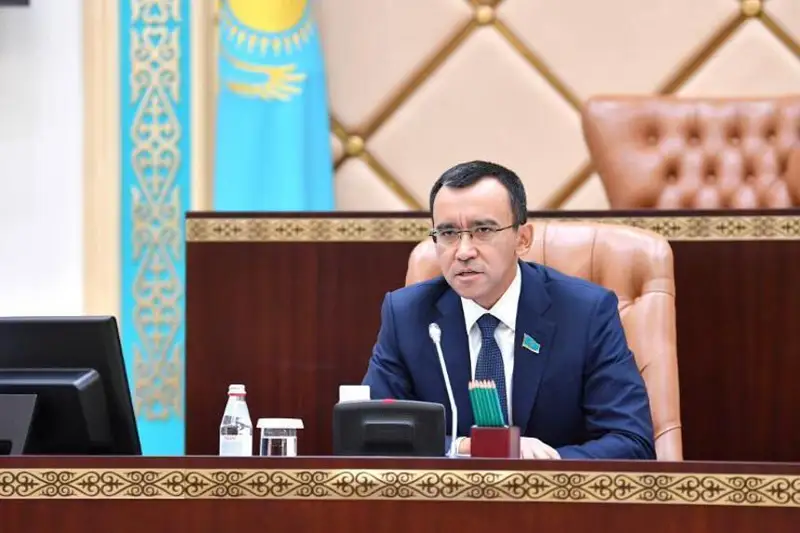 Нужны жесткие меры по борьбе с контрабандой – спикер Сената