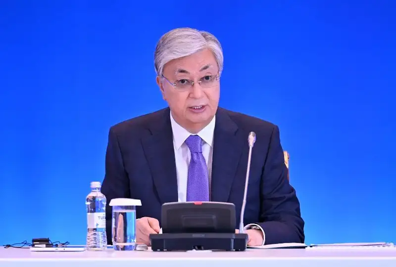 Мы должны уделять особое внимание идеям и предложениям, объединяющим нацию – Глава государства