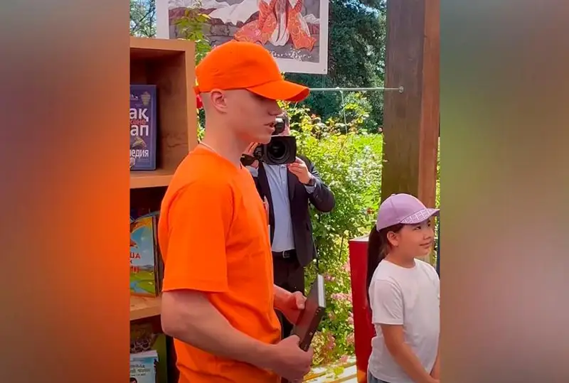 Надо больше общаться на казахском языке – юный жыршы Михаил Шут