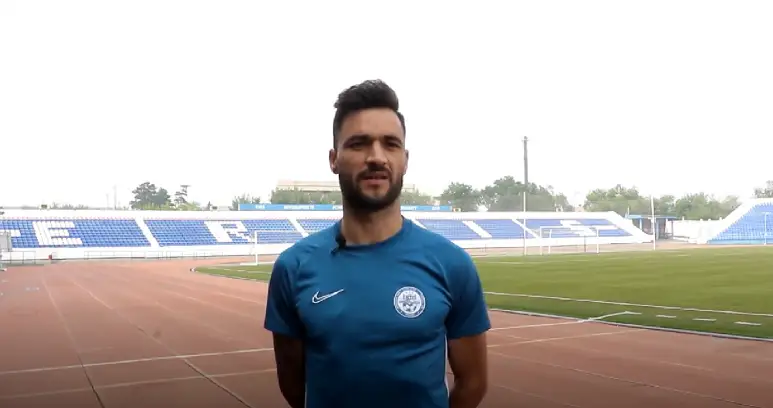 #اباي175: قازاقستاندىق فۋتبولشىلار ابايدىڭ ولەڭىن وقىدى