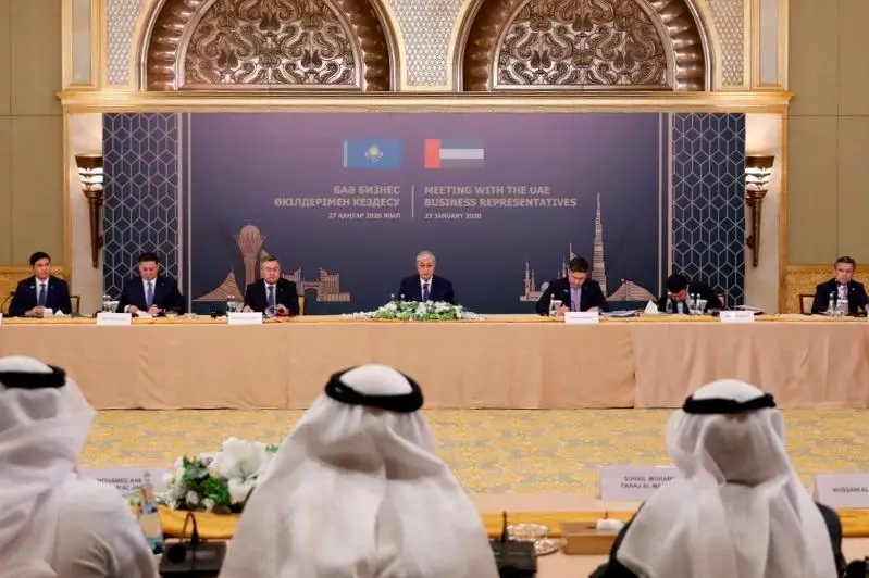 قاسىم-جومارت توقايەۆ ب ا ءا بيزنەس وكىلدەرىمەن كەزدەستى