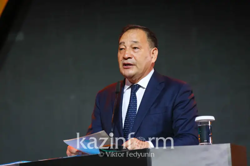 Лучших медработников наградили от имени Президента