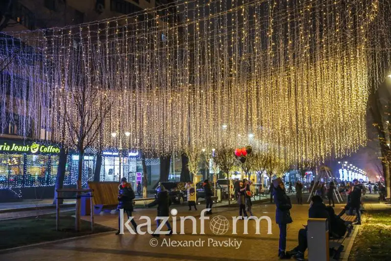 Алматинцы встретят новый год без снега