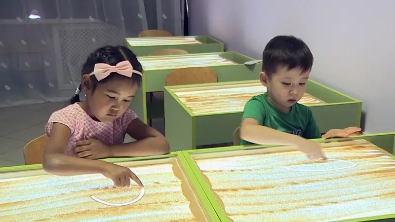 ەلىمىزدەگى بالاباقشالاردا قۇممەن سۋرەت سالۋ ۇيىرمەسى اشىلادى