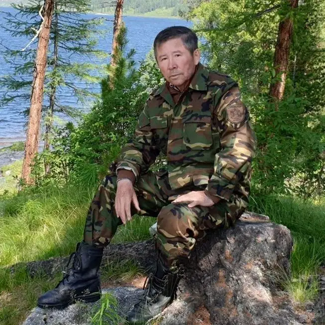 الىبەك اسقاروۆ: بوياماسىز باياندار (ەكىنشى داپتەر)