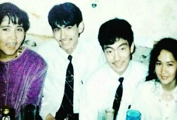 سايات مەدەۋوۆ مەيرامبەك پەن توقتاردىڭ تۋعان كۇنىن تويلاۋ ءۇشىن اقشا ىزدەگەن قىزىعىن ايتىپ بەردى