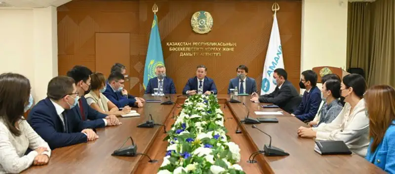 Коллективу Агентства по защите и развитию конкуренции представили нового председателя