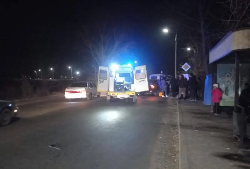 Abaı oblysynda 8 jasar qyzdy kólik qaǵyp mert qyldy