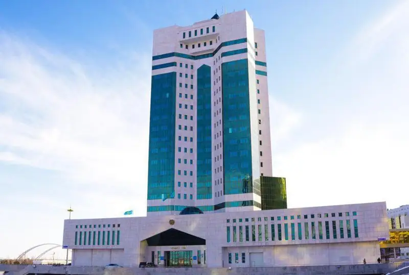 Акции Международного центра зеленых технологий и инвестпроектов возвращены в госсобственность