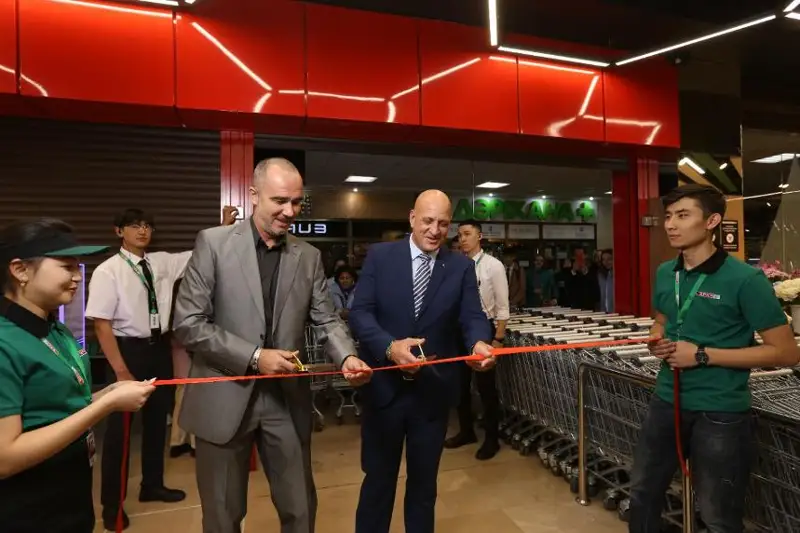 Первый магазин SPAR открылся в Казахстане