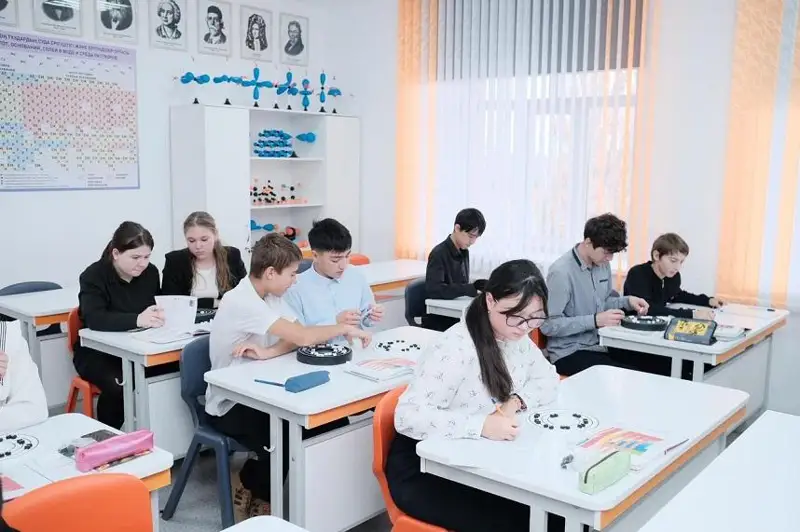 Собственная Stem-лаборатория и телестудия появились в сельской школе в Павлодарской области